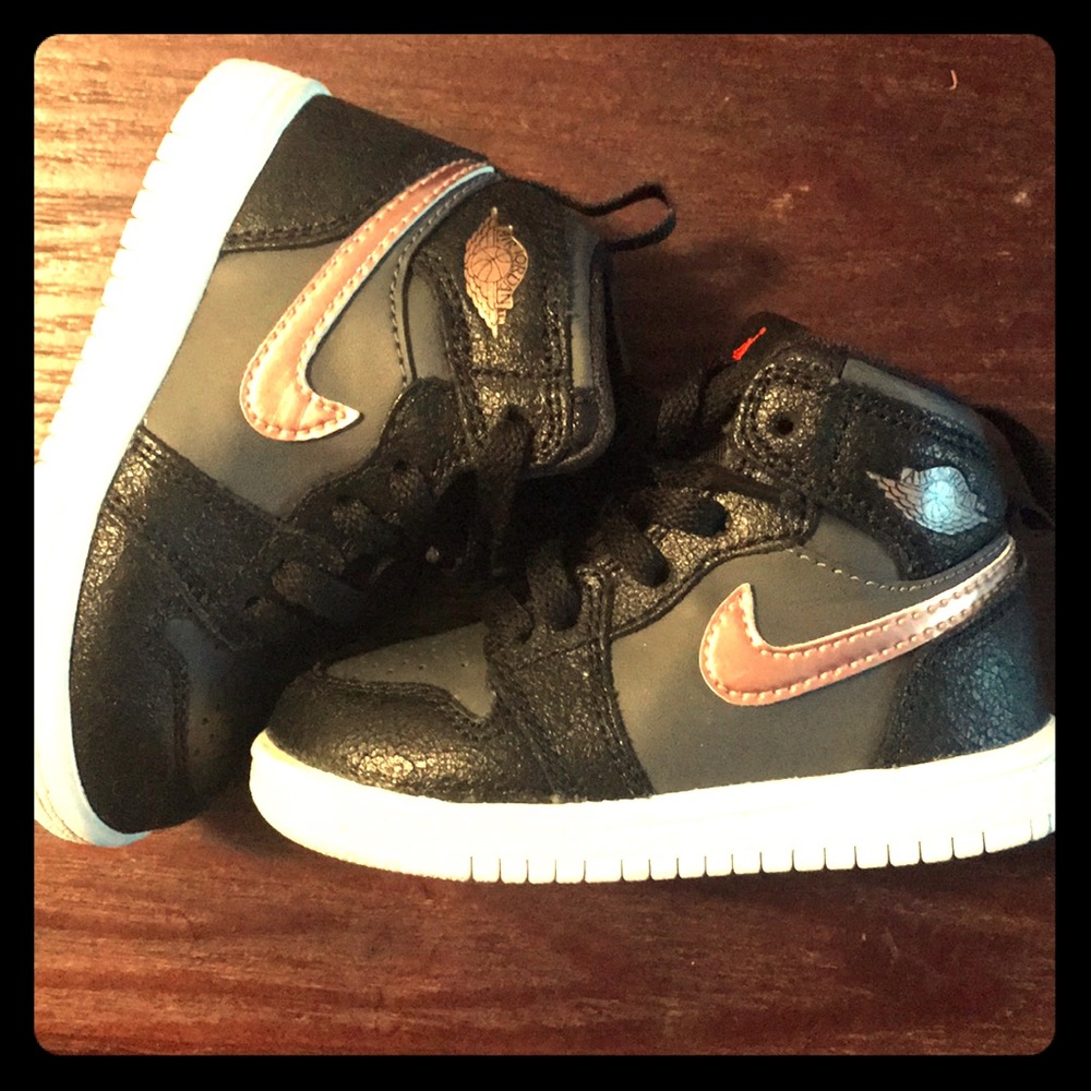 Retro Jordan 1 baby size 5